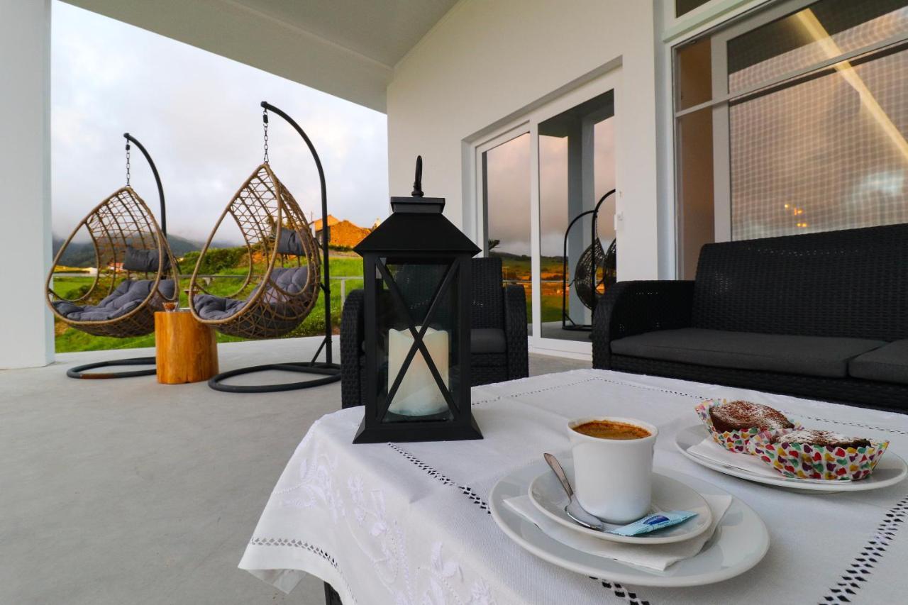Casa Baleia A Vista Acomodação com café da manhã Algarvia Exterior foto